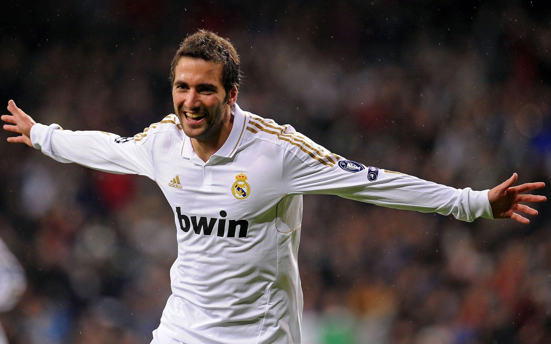 足球比赛精彩集锦回顾